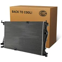 Hella Radiateur moteur Ailettes assemblées mécaniquement 779 - 470 mm pour e.a. OPEL VIVARO