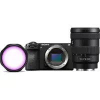 Sony Alpha 6700 + 16-55mm F/2.8 + lampe LED vidéo Joby Beamo Reel Color RGB