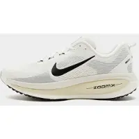 Nike Chaussure de course 'VOMERO 18' gris / noir / blanc
