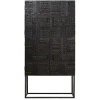 GINER Y COLOMER Vitrine en bois de manguier et pieds en métal en noyer foncé