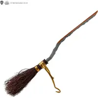 Cinereplicas Replika miotły Firebolt 1/1 z serii Harry Potter, edycja 2022
