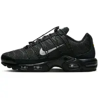 Nike TN Air Max Plus Utility "Black Metallic Silver", Noir, Taille : 38,5