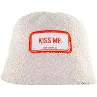 John Hatter & Co Winter Bucket Kiss Me! Bucket Hat Blanc