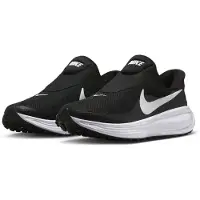 Nike Chaussure de course 'Revolution 8 EasyOn' noir / blanc
