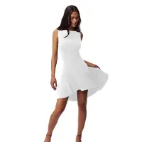 Torribaly Robe décontractée basique sans manches pour femme, coupe slim, couleur unie, blanche, taille L