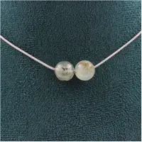 Bijoux Pierres et Minéraux. Collier 2 perles Prehnite d'Afrique 8 mm Chaine en acier inoxydable Collier femmes, hommes. Taille personnalis