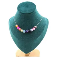 Bijoux Pierres et Minéraux. Collier 10 perles Agate craquelé Fuchsia multicolore 8 mm Chaine en acier inoxydable.