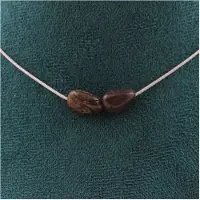 Bijoux Pierres et Minéraux. Collier 2 perles Opale Boulder d'Australie. Chaine en acier inoxydable Collier femmes, hommes. Taille personna
