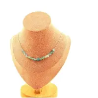 Bijoux Pierres et Minéraux. Collier 15 perles Apatite du Brésil. Chaine en acier inoxydable Collier femmes, hommes. Taille personnalisable.