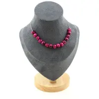 Bijoux Pierres et Minéraux. Collier 15 perles Oeil de Tigre fuschia 8 mm. Chaine en acier Collier femmes, hommes. Taille personnalisable.