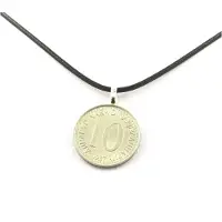 Bijoux Pierres et Minéraux. Collier pièce de monnaie Yougoslavie 10 dinars Cordon noir.