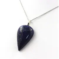 Bijoux Pierres et Minéraux. Collier Lapis Lazuli. 50.63 ct. Forme poire..