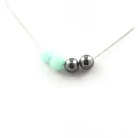 Bijoux Pierres et Minéraux. Collier Perles Amazonite + Hématite 8 mm Chaine en acier inoxydable.