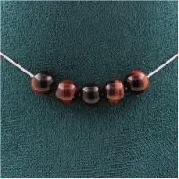 Bijoux Pierres et Minéraux. Collier 5 perles Oeil de Tigre rouge 8 mm. Chaine en acier inoxydable Collier femmes, hommes. Taille personnal