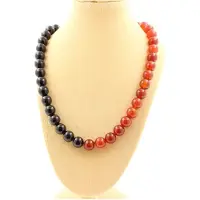 Bijoux Pierres et Minéraux. Collier perles Agate rouge + Agate noire 8 mm. Chaine en acier Collier femmes, hommes. Taille personnalisable.