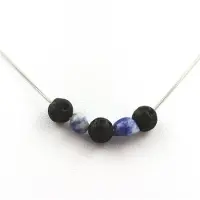 Bijoux Pierres et Minéraux. Collier perles Lave 8 mm + Jaspe bleu d'Afrique du Sud Chaine en acier inoxydable.
