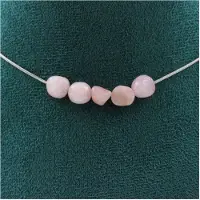 Bijoux Pierres et Minéraux. Collier 5 perles Kunzite du Brésil. Chaine en acier inoxydable Collier femmes, hommes. Taille personnalisable.