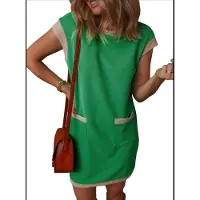 Jojomino Robe courte verte XL à manches courtes et empiècements colorés, t-shirt et mini-robe à manches courtes.