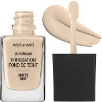 wet n wild Photo Focus Matte Liquid Foundation Neutral Soft Ivory Vegan & Cruelty-Free