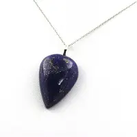Bijoux Pierres et Minéraux. Collier Lapis Lazuli. 64.77 ct. Forme poire..