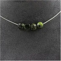 Bijoux Pierres et Minéraux. Collier 4 perles Jade Nephrite de Xiuyan Chine. Chaine en acier Collier femmes, hommes. Taille personnalisable.