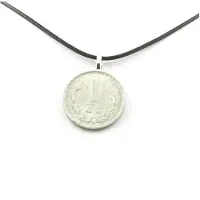 Bijoux Pierres et Minéraux. Collier pièce de monnaie Pologne 1 zloty. Cordon noir.