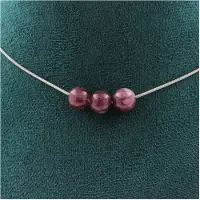 Bijoux Pierres et Minéraux. Collier 3 perles Lépidolite 8 mm. Chaine en acier inoxydable Collier femmes, hommes. Taille personnalisable.