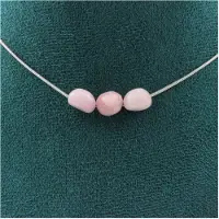 Bijoux Pierres et Minéraux. Collier 3 perles Kunzite du Brésil. Chaine en acier inoxydable Collier femmes, hommes. Taille personnalisable.