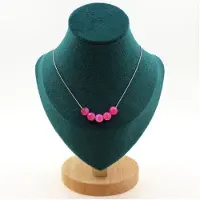 Bijoux Pierres et Minéraux. Collier 5 perles Agate craquelé Fuchsia 8 mm. Chaine en acier Collier femmes, hommes. Taille personnalisable.