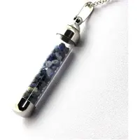 Bijoux Pierres et Minéraux. Collier Benitoite brut. Modèle tube 50 mm.