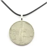 Bijoux Pierres et Minéraux. Collier pièce de monnaie Italie 2 lires Victor-Emmanuel III Cordon noir.