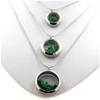 Bijoux Collier - - Médaillon 25 mm - Émeraude brut - Acier inoxydable - Mixte