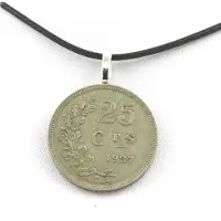 Bijoux Pierres et Minéraux. Collier pièce de monnaie Luxembourg 25 centimes - Cupronickel Cordon noir.