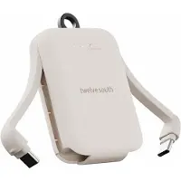 TwelveSouth Powerbank ultra-compact , modèle Powerclip, double port USB-C, puissance de 5W, capacité de 2000mAh, couleur beige