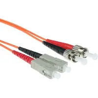 ACT 1.5 mètre LSZH Multimode 50/125 OM2 fibre patch cable duplex avec connecteurs SC et ST (1.50 m)