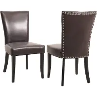 Mendler Lot de 2 chaises de salle à manger Chesterfield av rivets similicuir brun foncé, pieds foncés