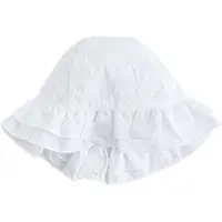 Next Chapeau blanc