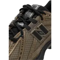 New Balance Sneakers U1906RCJ in Mushroom color size 42