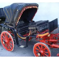 Casa Padrino Baroque Voiture hippomobile Noir / Rouge / Or - Voiture baroque somptueuse - Noble & Somptueuse