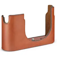 Leica Halfcase Q3 Cognac
