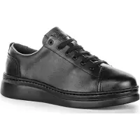 Camper Baskets basses 'Runner up' noir