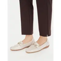 Caprice - Chaussures pour femmes - Mocassins - Mocassins en cuir - Couleur beige - Style décontracté