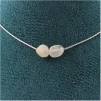 Bijoux Pierres et Minéraux. Collier 2 perles Quartz à Rutile doré du Brésil Chaine en acier Collier femmes, hommes. Taille personnalisable.
