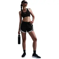 Nike Short HM6096-010 pour Femme