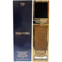 Tom Ford Ombrez et illuminez le fond de teint doux Spf 50 - 11,5 muscade chaude