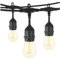 Schneider Electric Guirlande LED de jardin E27 / Noire / Nombre de ampoules : 15 / 15 m / espacement : 1 m. H05VV-F