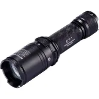 Nitecore EF1 lampe de poche