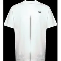 New Balance T-Shirt 'Essentials' gris / blanc
