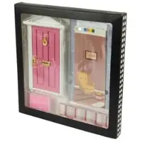 Fisura Porte de la petite souris qui s'ouvre avec 3 accessoires et une carte de v?ux. Cadeau original pour les garçons et les filles. Coule