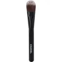 Chanel Pinceau Fond de Teint 100